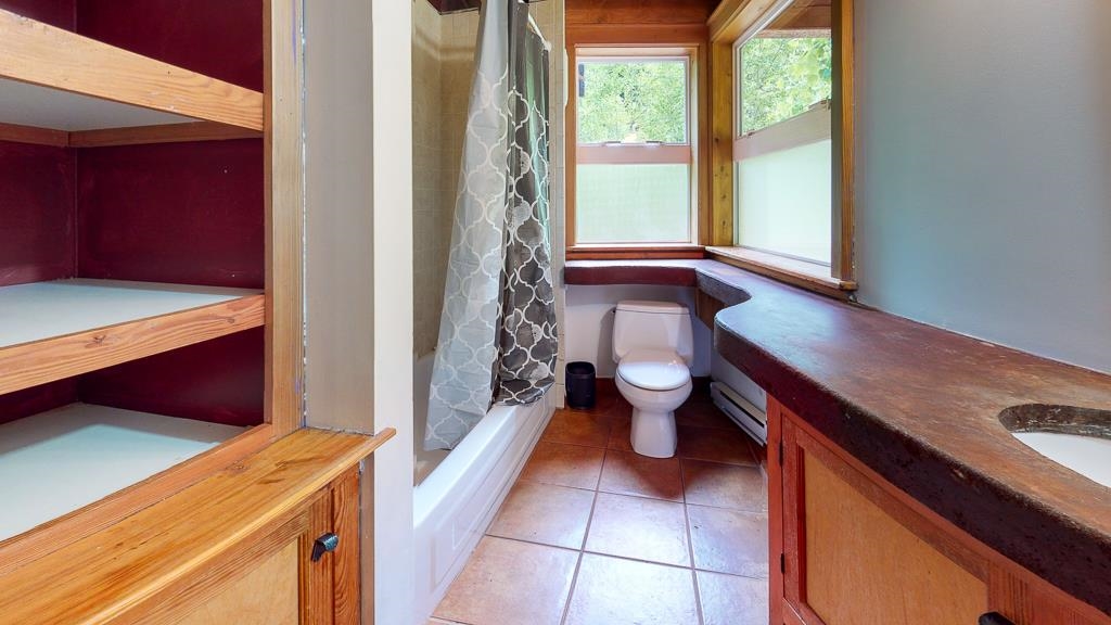 Mudroom Photo of 722 West Bay Road, Gambier Island, BC