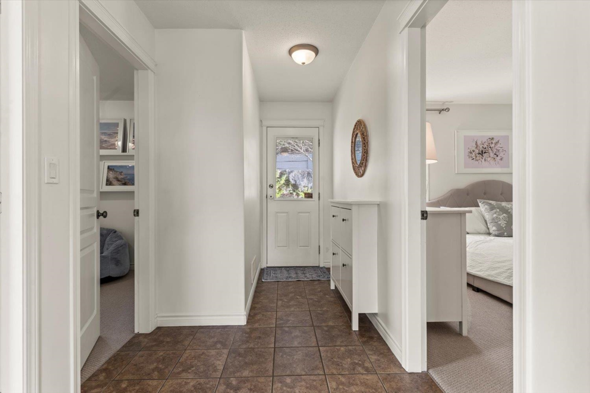 Mudroom Photo of 50950 Ford Creek Place, Chilliwack, BC