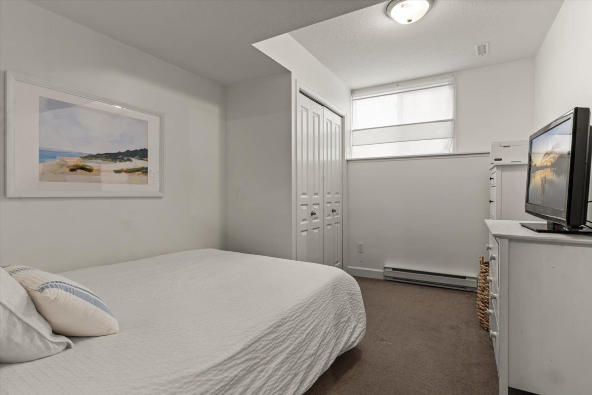 Swimming Pool Photo of 50950 Ford Creek Place, Chilliwack, BC