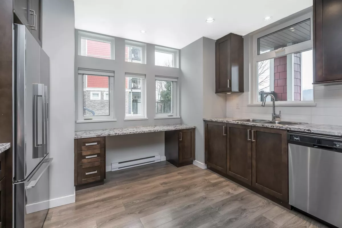 Breakfast Nook Photo of 101 2242 Whatcom Road, Abbotsford, BC