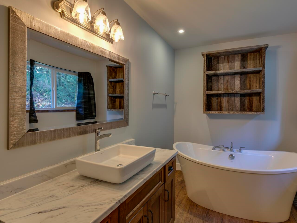 Backyard Photo of 36478 Cascade Ridge Drive, Mission, BC