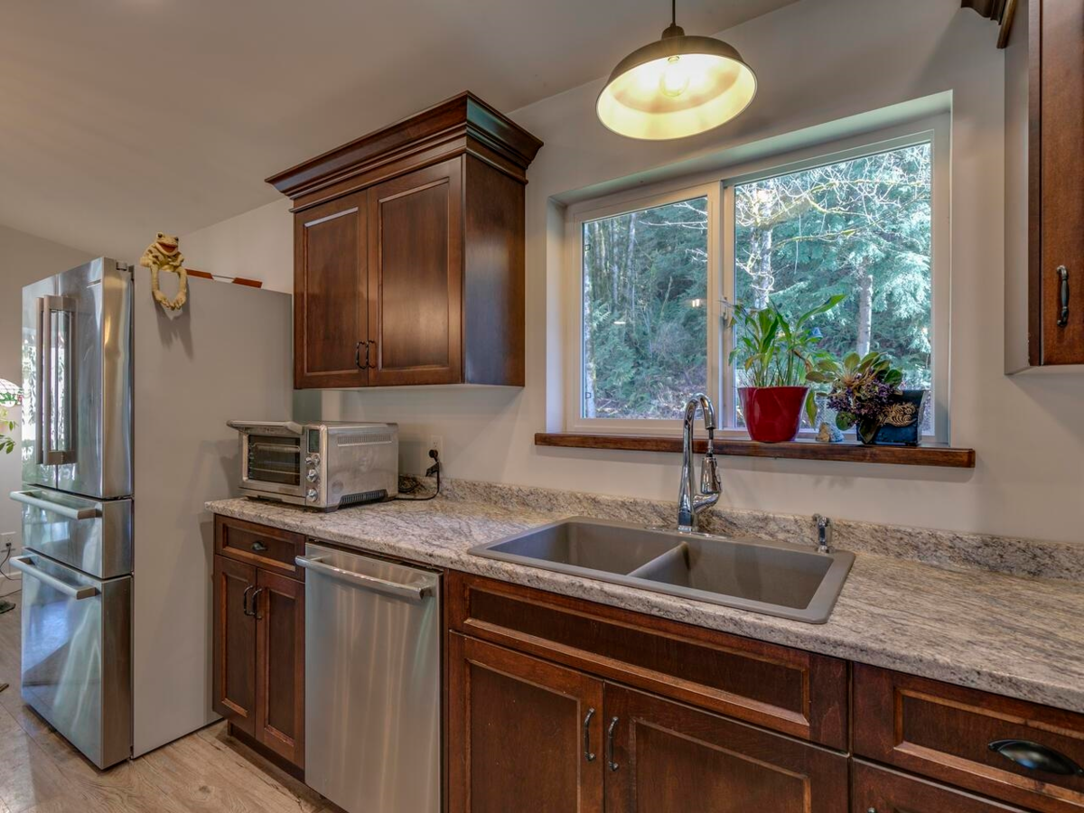 Hallway Photo of 36478 Cascade Ridge Drive, Mission, BC