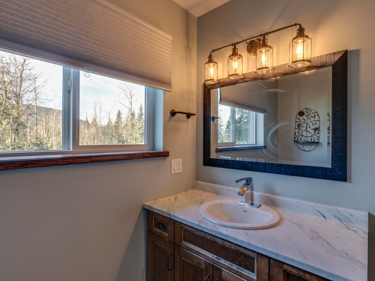 Outdoor Deck Photo of 36478 Cascade Ridge Drive, Mission, BC