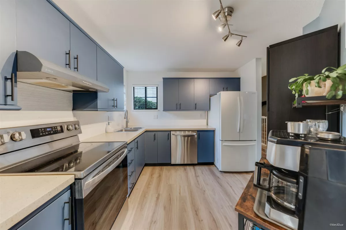 Office / Den Photo of 49 98 Begin Street, Coquitlam, BC