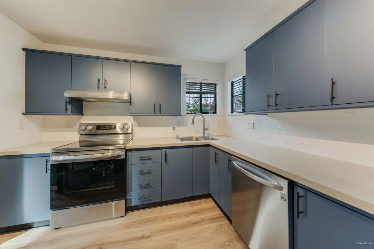 Powder Room Photo of 49 98 Begin Street, Coquitlam, BC