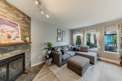 49 98 Begin Street, Coquitlam, BC, Maillardville — 2 bed townhouse for sale