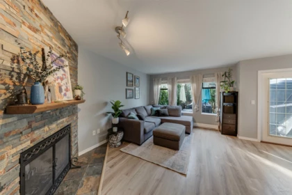 49 98 Begin Street, Coquitlam, BC