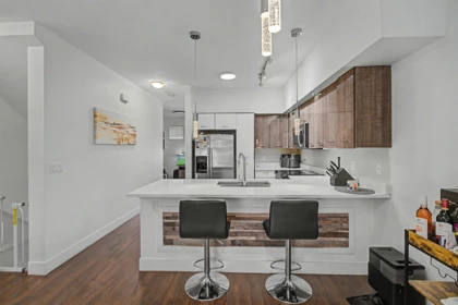 Kitchen Island Photo of 100 6299 144 Street, Surrey, BC