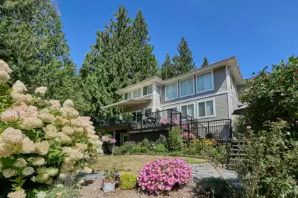 12171 270 Street, Maple Ridge, BC, Maple Ridge — Single Family Residence for sale