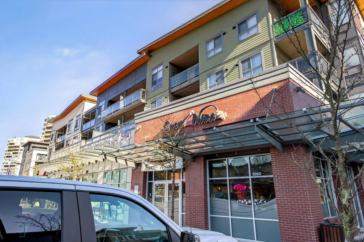 Hot Tub / Spa Photo of 502 3080 Gladwin Road, Abbotsford, BC