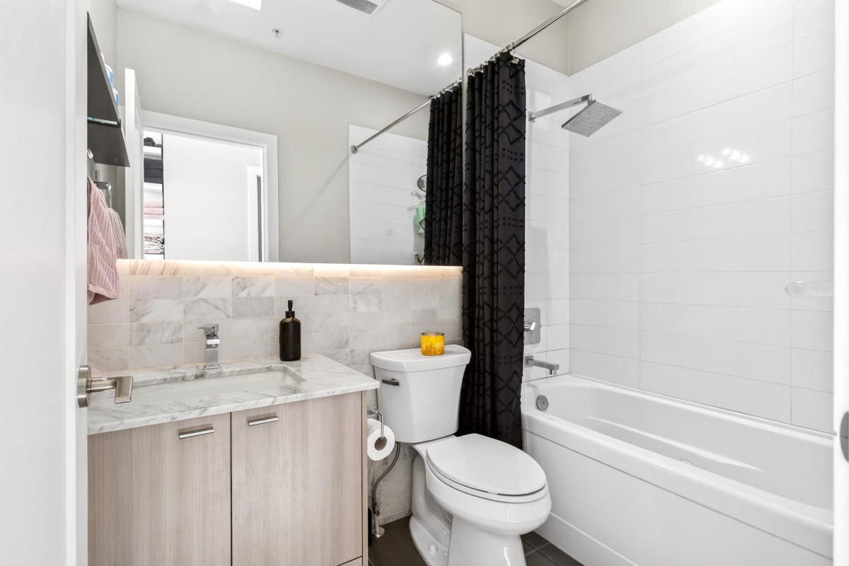 Office / Den Photo of 502 3080 Gladwin Road, Abbotsford, BC