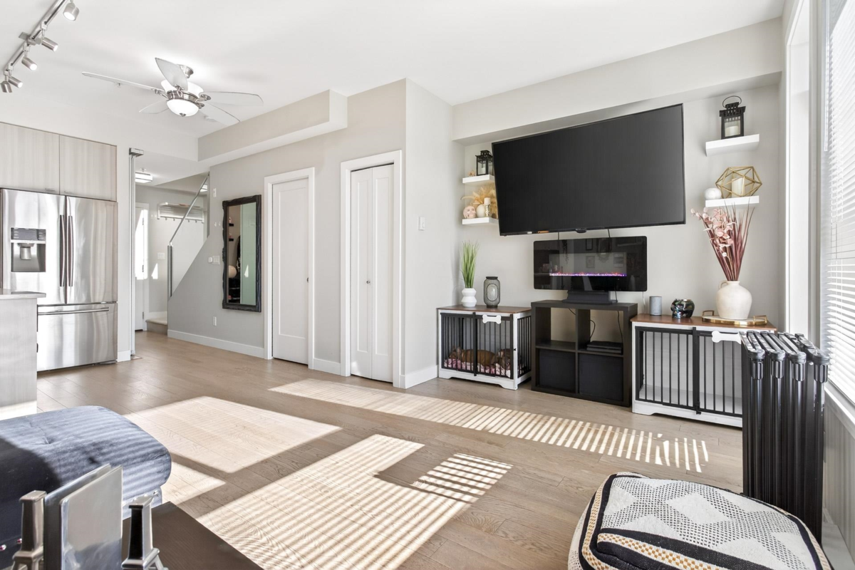 Pantry Photo of 502 3080 Gladwin Road, Abbotsford, BC