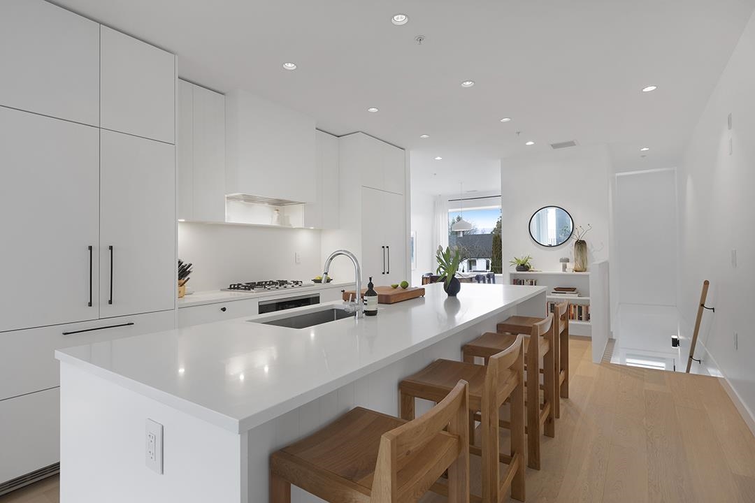 Kitchen Photo of 48 W King Edward Avenue, Vancouver, BC