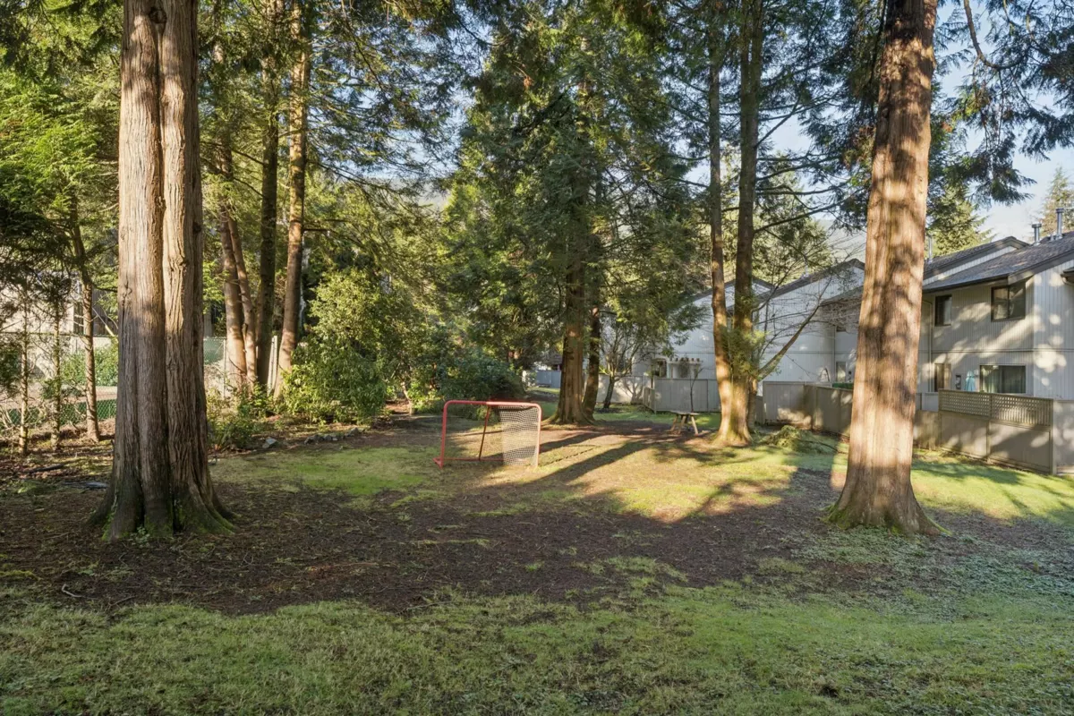 Outdoor Patio Photo of 2060 Deep Cove Crescent, North Vancouver, BC