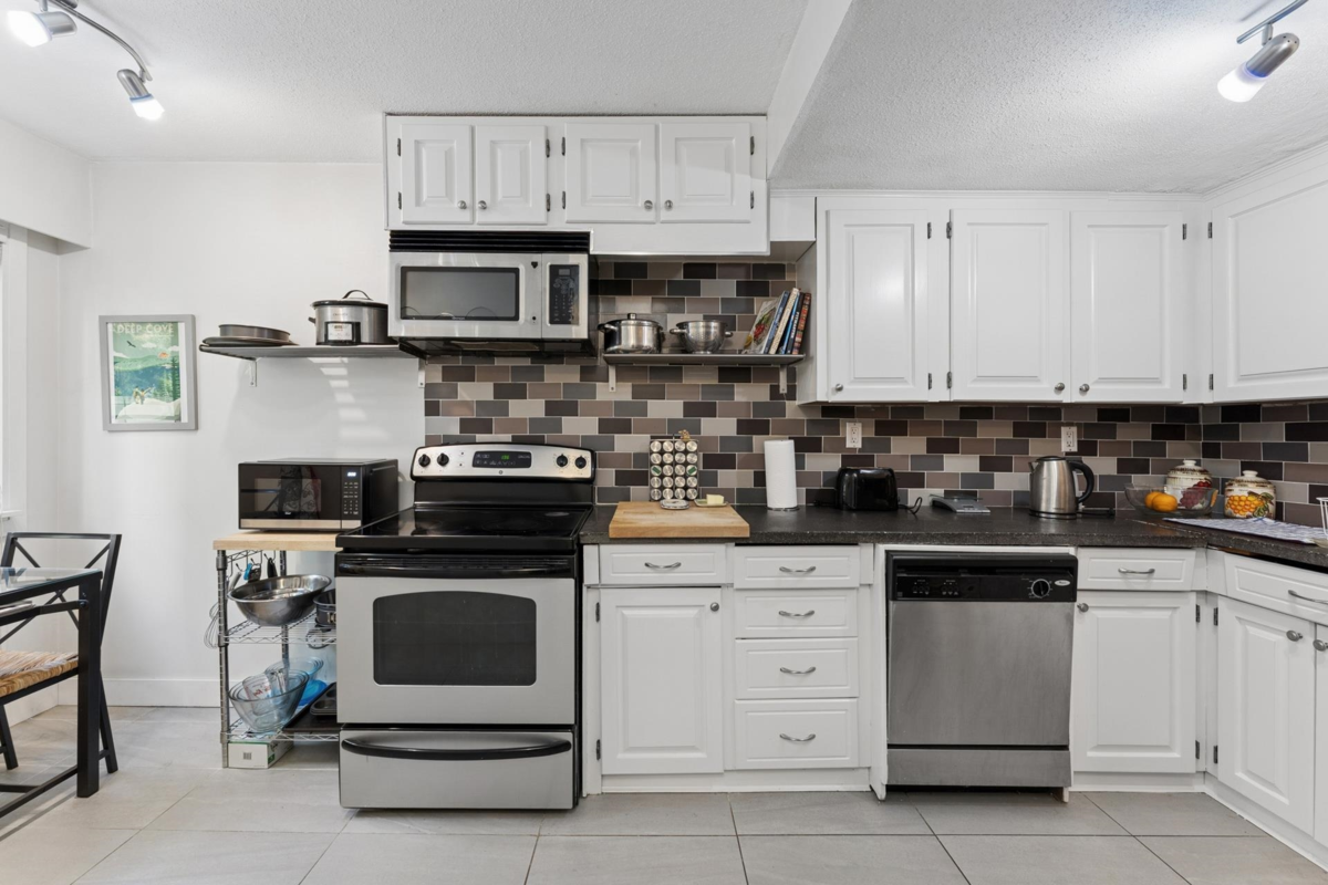 Pantry Photo of 2060 Deep Cove Crescent, North Vancouver, BC