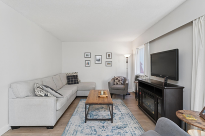 2060 Deep Cove Crescent, North Vancouver, BC