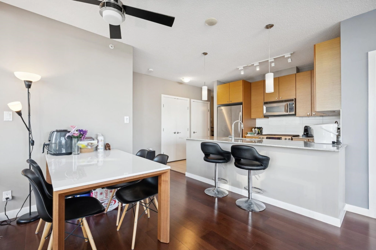 Breakfast Nook Photo of 808 6888 Alderbridge Way, Richmond, BC