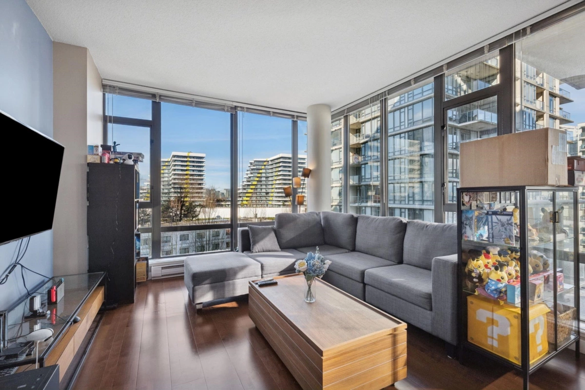 Family Room Photo of 808 6888 Alderbridge Way, Richmond, BC