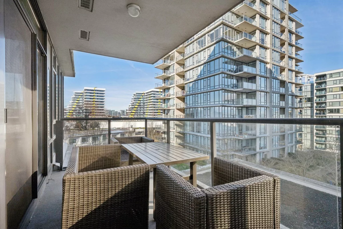 Laundry Room Photo of 808 6888 Alderbridge Way, Richmond, BC
