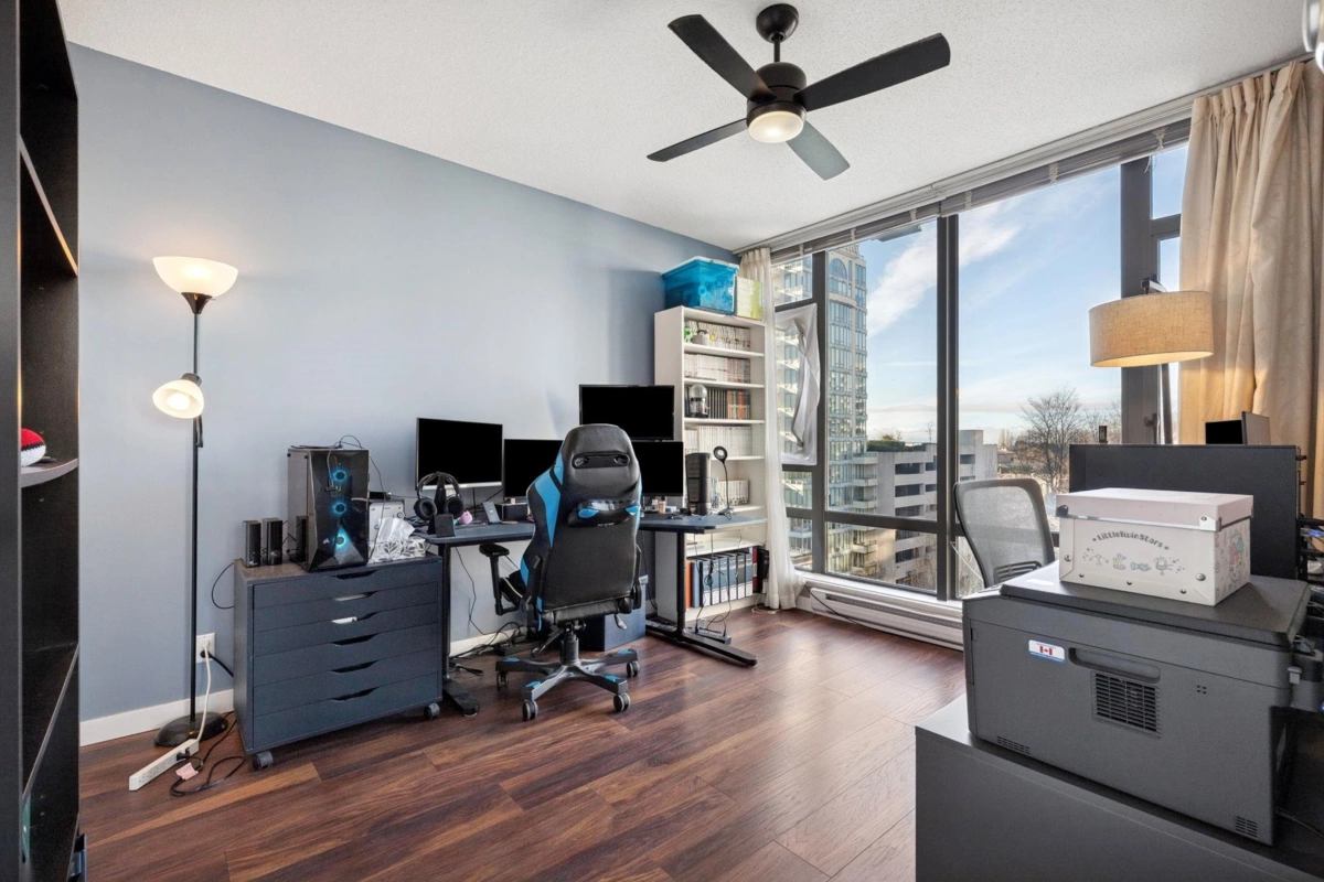Powder Room Photo of 808 6888 Alderbridge Way, Richmond, BC