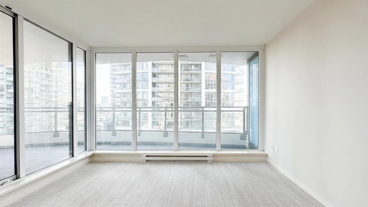 Breakfast Nook Photo of 705 13303 Central Avenue, Surrey, BC