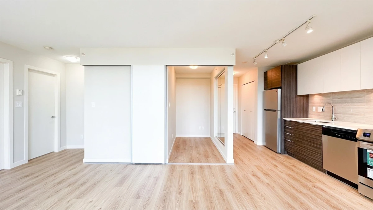 Family Room Photo of 705 13303 Central Avenue, Surrey, BC