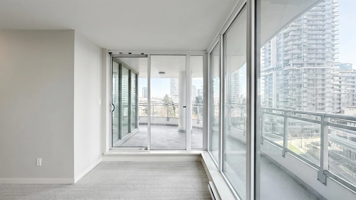 Primary Bedroom Photo of 705 13303 Central Avenue, Surrey, BC