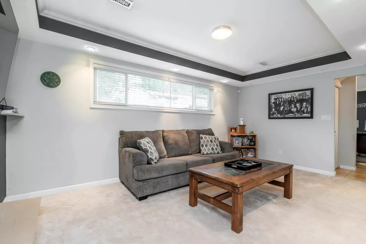 Basement Recreation Room Photo of 35104 Spencer Street, Abbotsford, BC