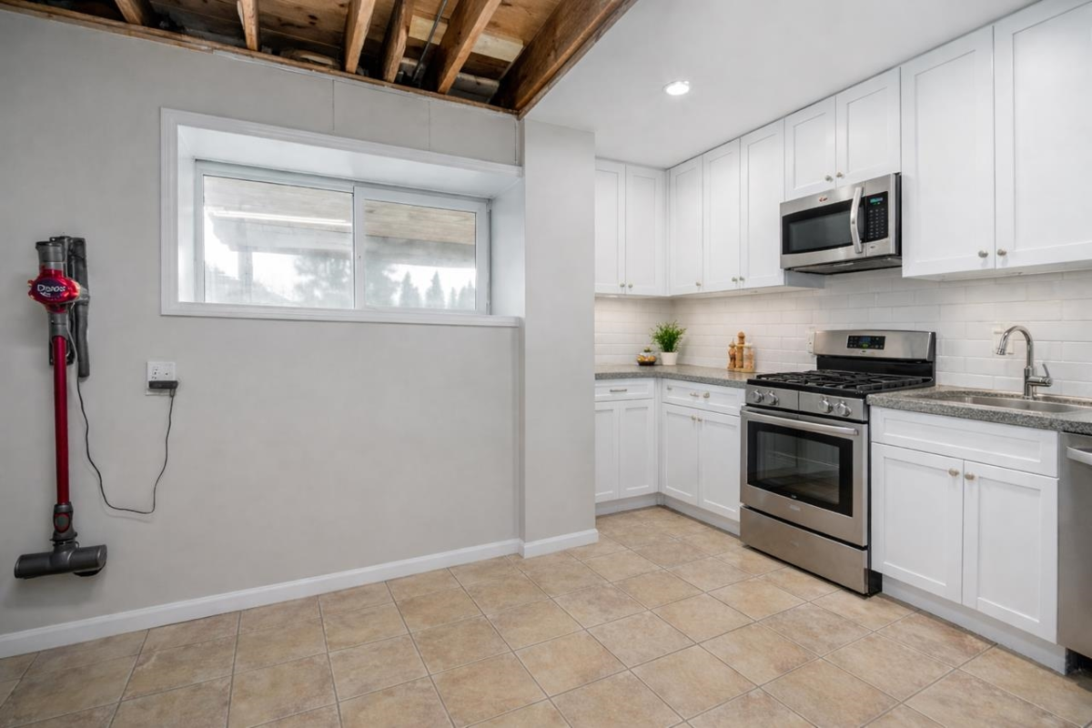 Fitness Center Photo Near 35104 Spencer Street, Abbotsford, BC