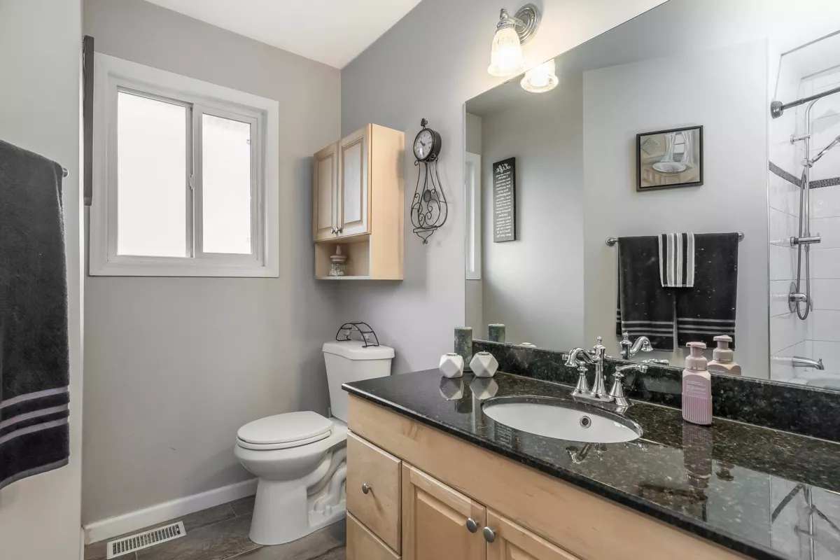 Garage Interior Photo of 35104 Spencer Street, Abbotsford, BC