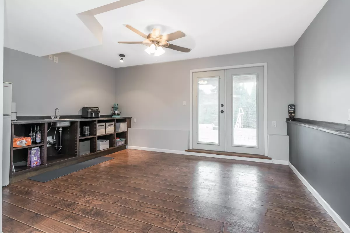 Mudroom Photo of 35104 Spencer Street, Abbotsford, BC