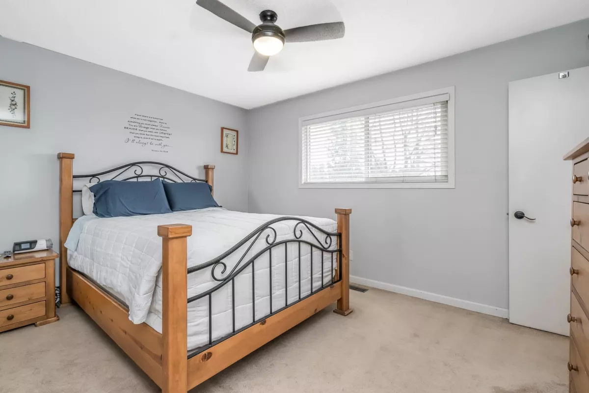 Powder Room Photo of 35104 Spencer Street, Abbotsford, BC