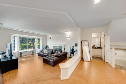 Kitchen Photo of 136 1685 Pinetree Way, Coquitlam, BC