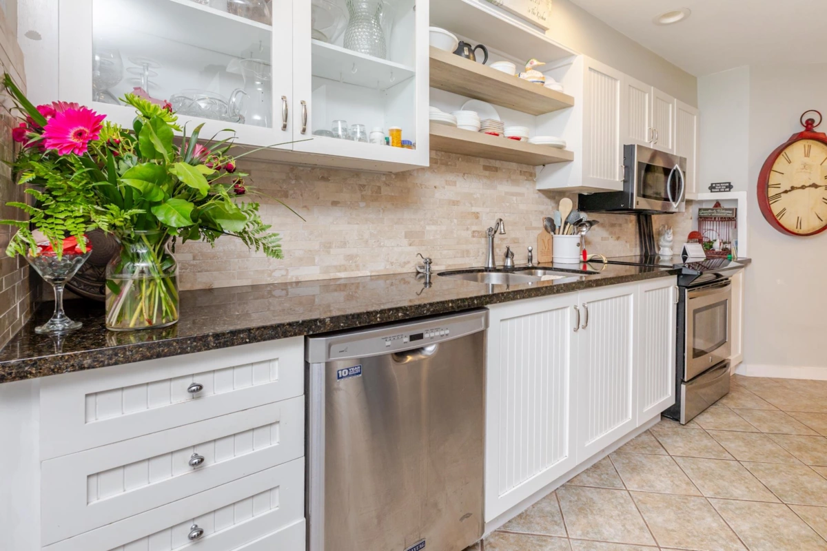 Kitchen Island Photo of 48 16061 85 Avenue, Surrey, BC