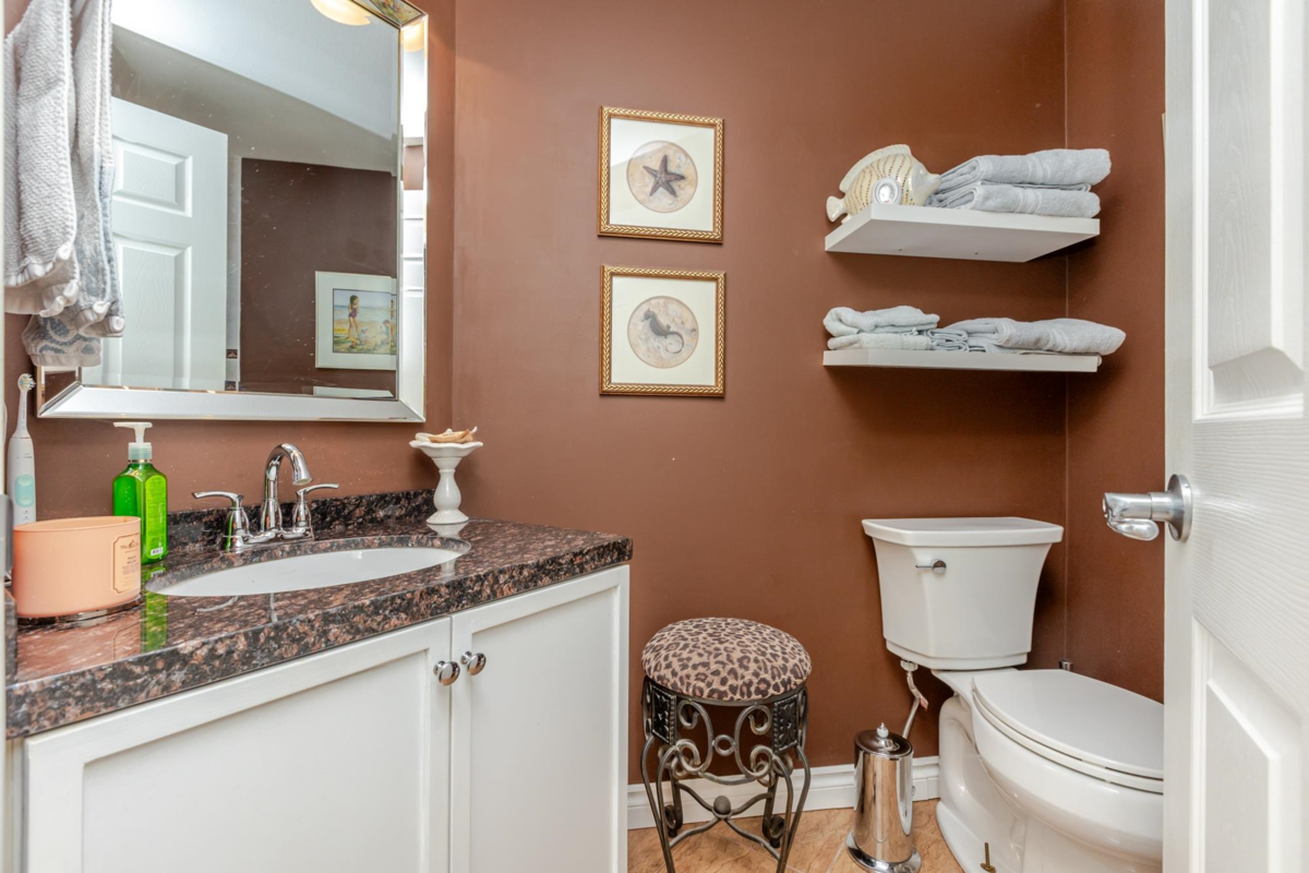 Office / Den Photo of 48 16061 85 Avenue, Surrey, BC