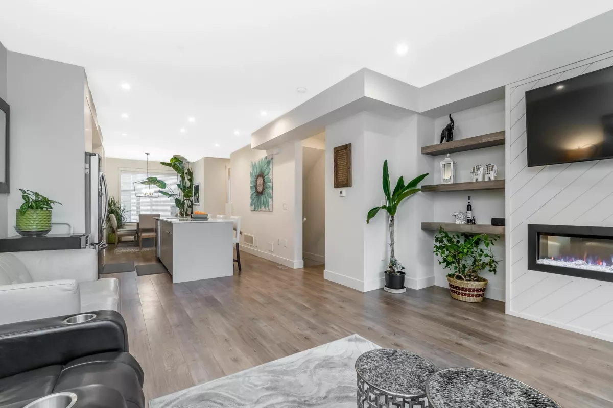 Family Room Photo of 65 14541 Winter Crescent, Surrey, BC