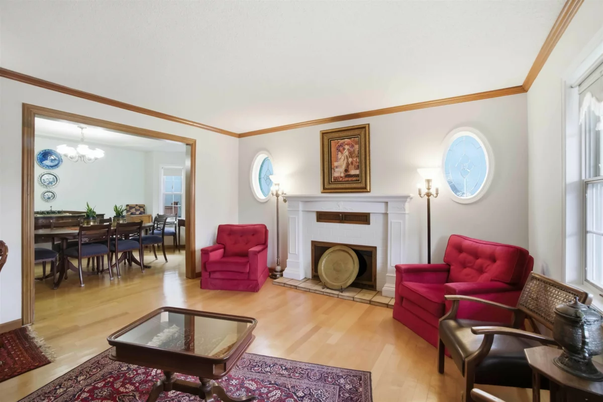 Dining Area Photo of 3580 Broadway Street, Richmond, BC