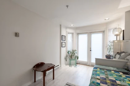 Hallway Photo of 1 451 E Pender Street, Vancouver, BC