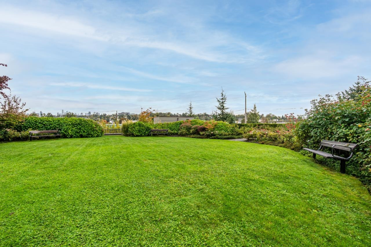 Basement Recreation Room Photo of 1105 4178 Dawson Street, Burnaby, BC