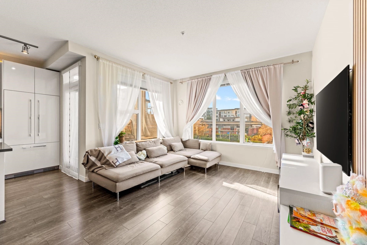 Breakfast Nook Photo of 215 9388 Tomicki Avenue, Richmond, BC