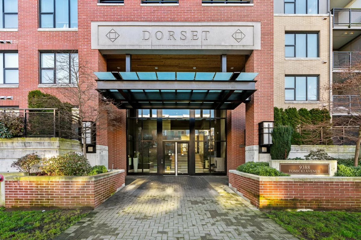 Family Room Photo of 215 9388 Tomicki Avenue, Richmond, BC