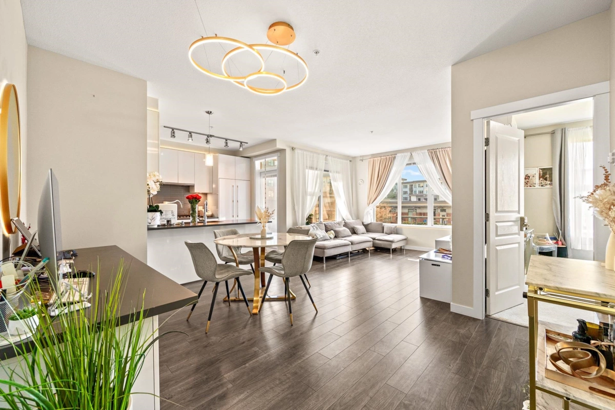 Pantry Photo of 215 9388 Tomicki Avenue, Richmond, BC