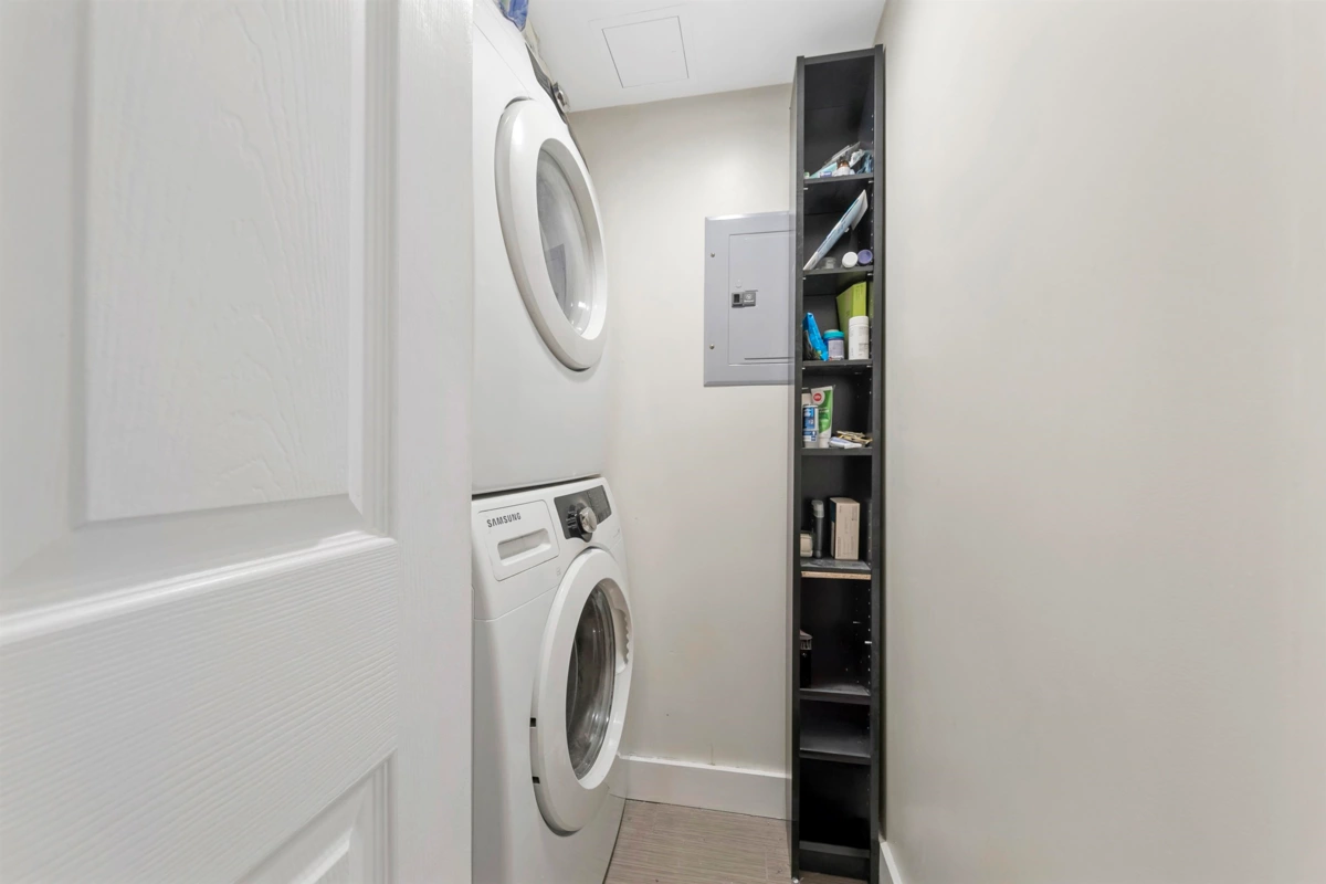 Basement Recreation Room Photo of 702 720 Carnarvon Street, New Westminster, BC