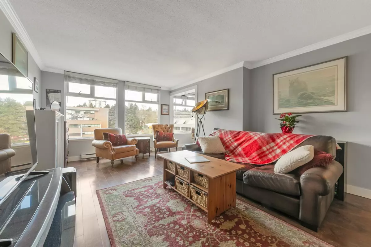 Breakfast Nook Photo of 702 720 Carnarvon Street, New Westminster, BC