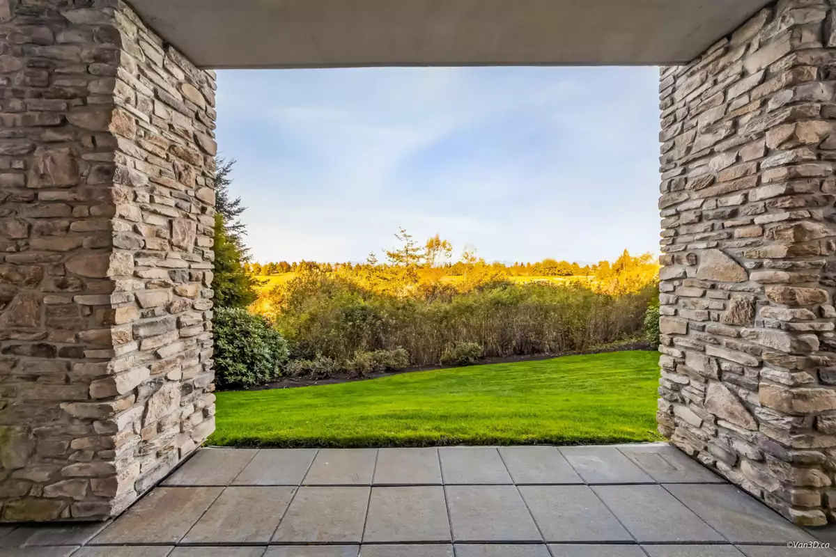 Bedroom 2 Photo of 112 5055 Springs Boulevard, Tsawwassen, BC