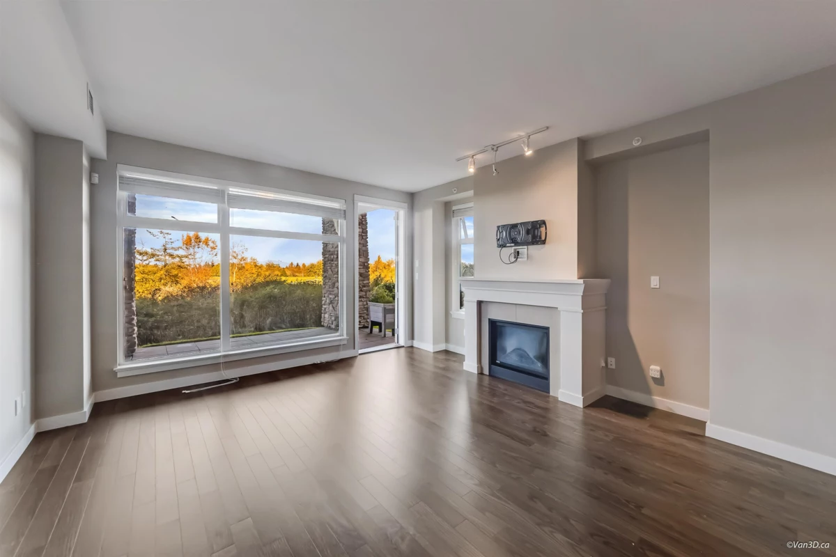 Breakfast Nook Photo of 112 5055 Springs Boulevard, Tsawwassen, BC
