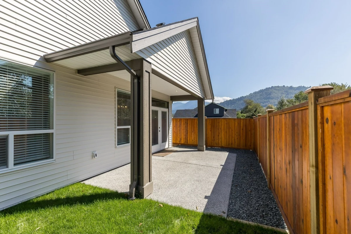 Primary Bathroom Photo of 94 6211 Chilliwack River Road, Chilliwack, BC