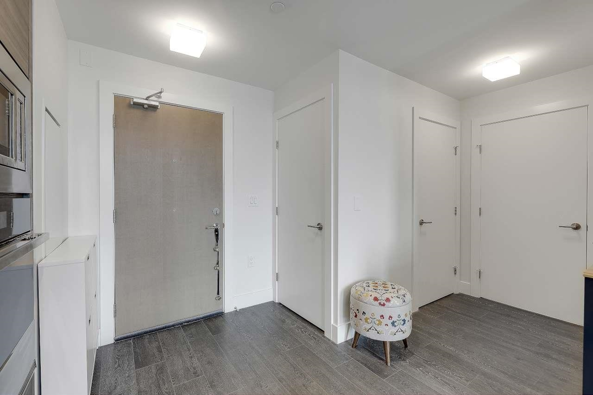 Front Yard Photo of 1705 3438 Sawmill Crescent, Vancouver, BC