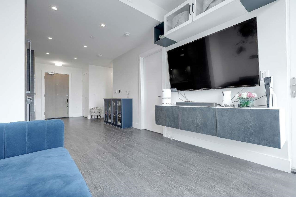 Living Room Photo of 1705 3438 Sawmill Crescent, Vancouver, BC