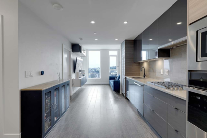 1705 3438 Sawmill Crescent, Vancouver, BC, South Marine — 1 bed apartment/condo for sale